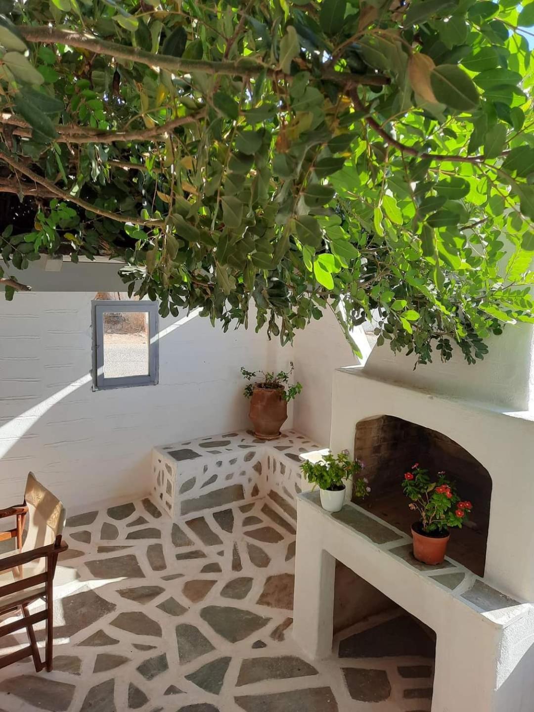 Anixis Studios Alikí Exteriör bild